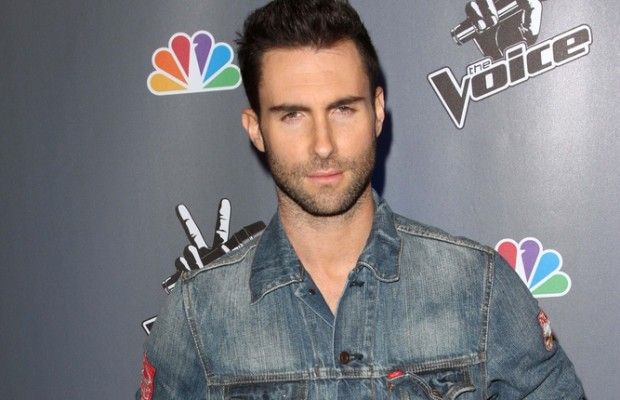 Adam Levine Debuts Drastic Blonde Haircut! - Fame10