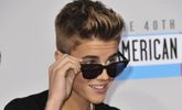 10 Reasons Why Justin Bieber is an Entitled Brat!