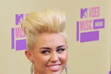 Miley Cyrus Shares Controversial Twitpic – See It Here!