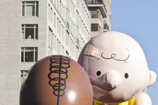 Met Life Super Bowl Commercial Features Charlie Brown
