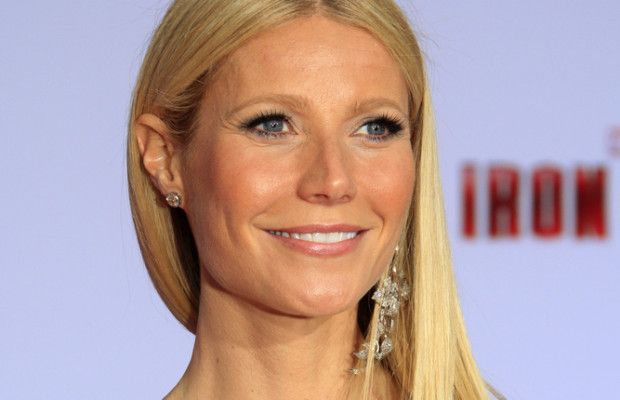 15 Secrets and Scandals Involving Gwyneth Paltrow! - Page 2 of 15 - Fame10