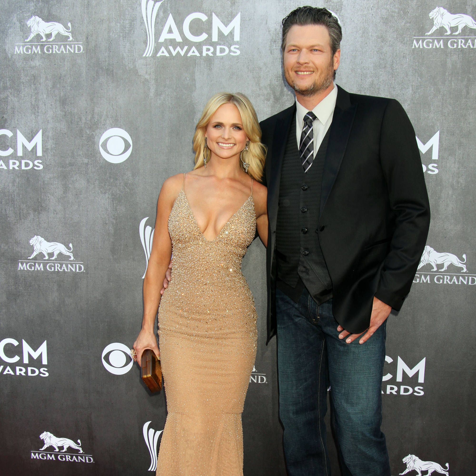 Blake Shelton Slams Divorce Rumors For Good! - Fame10