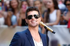 Robin Thicke Named Sexist Of The Year By Women’s Group