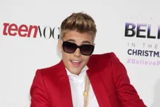 Justin Bieber Posts Pic Of Orlando Bloom Crying