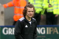 Harry Styles Pulls Down Piers Morgan’s Pants At Soccer Game