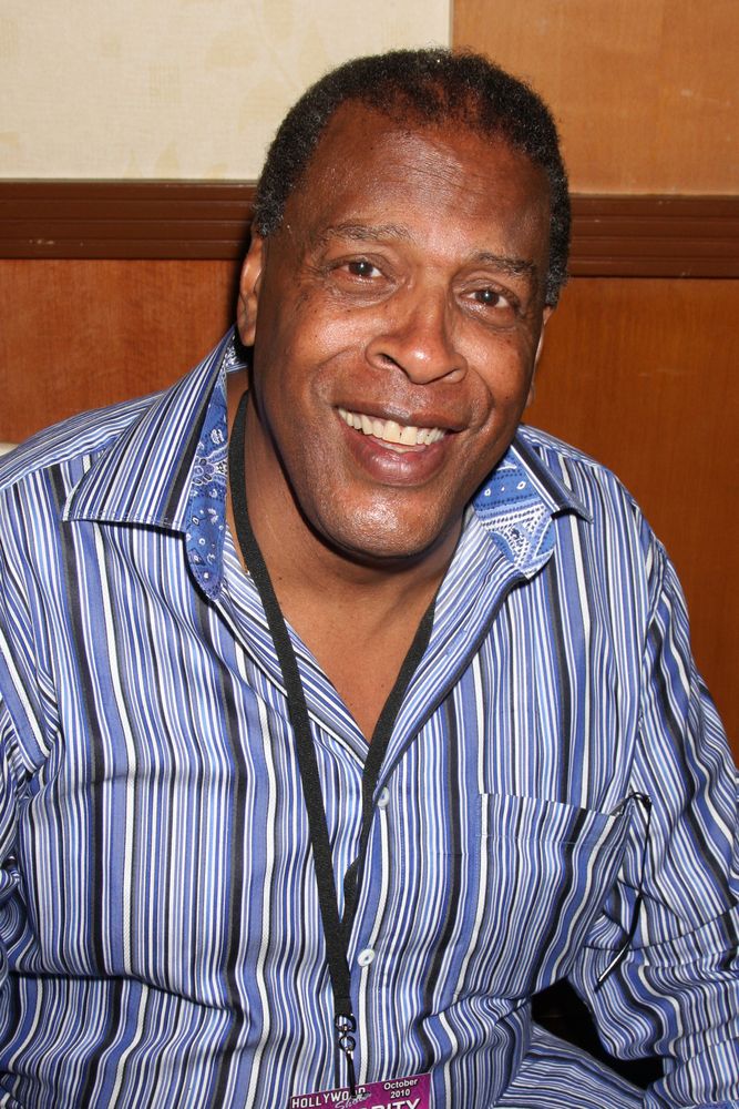 'Designing Women' Star Meshach Taylor Dies At 67 - Fame10