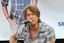 Dozens Treated For llnesses At Keith Urban Concert