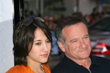 Robin Williams’ Daughter Gets Tattoo In Honor Of Him