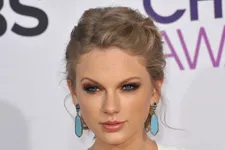 Taylor Swift Rushes To Purchase Adult Website Domains