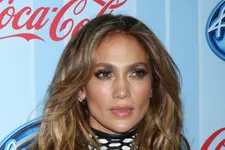 Jennifer Lopez Slaps Idol Contestant