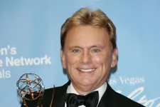Pat Sajak Walks Off Set After Two Ridiculous “Wheel Of Fortune” Guesses (WATCH)