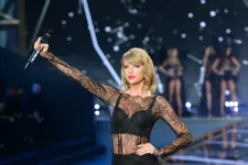 Which Supermodel Did Taylor Swift Ban From The Runway?
