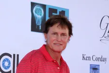Video Shows Bruce Jenner Did Rear End Two Vehicles In Fatal Crash