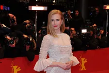 Nicole Kidman Lobs Off Her Hair For Chic New Style