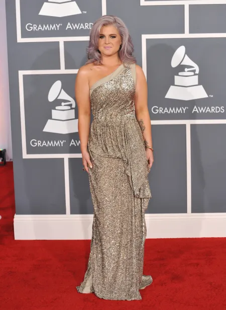 10 Celebrities Who Went From Fat To Fit - Fame10