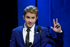 Justin Bieber Covers Seventeen Magazine, Talks Past Regrets