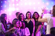 Angelina Jolie’s Daughters Make Rare Appearance At Kids Choice Awards