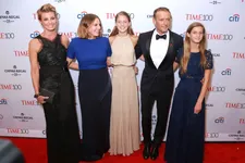Tim McGraw, Faith Hill Make Rare Red Carpet Appearance With 3 Daughters