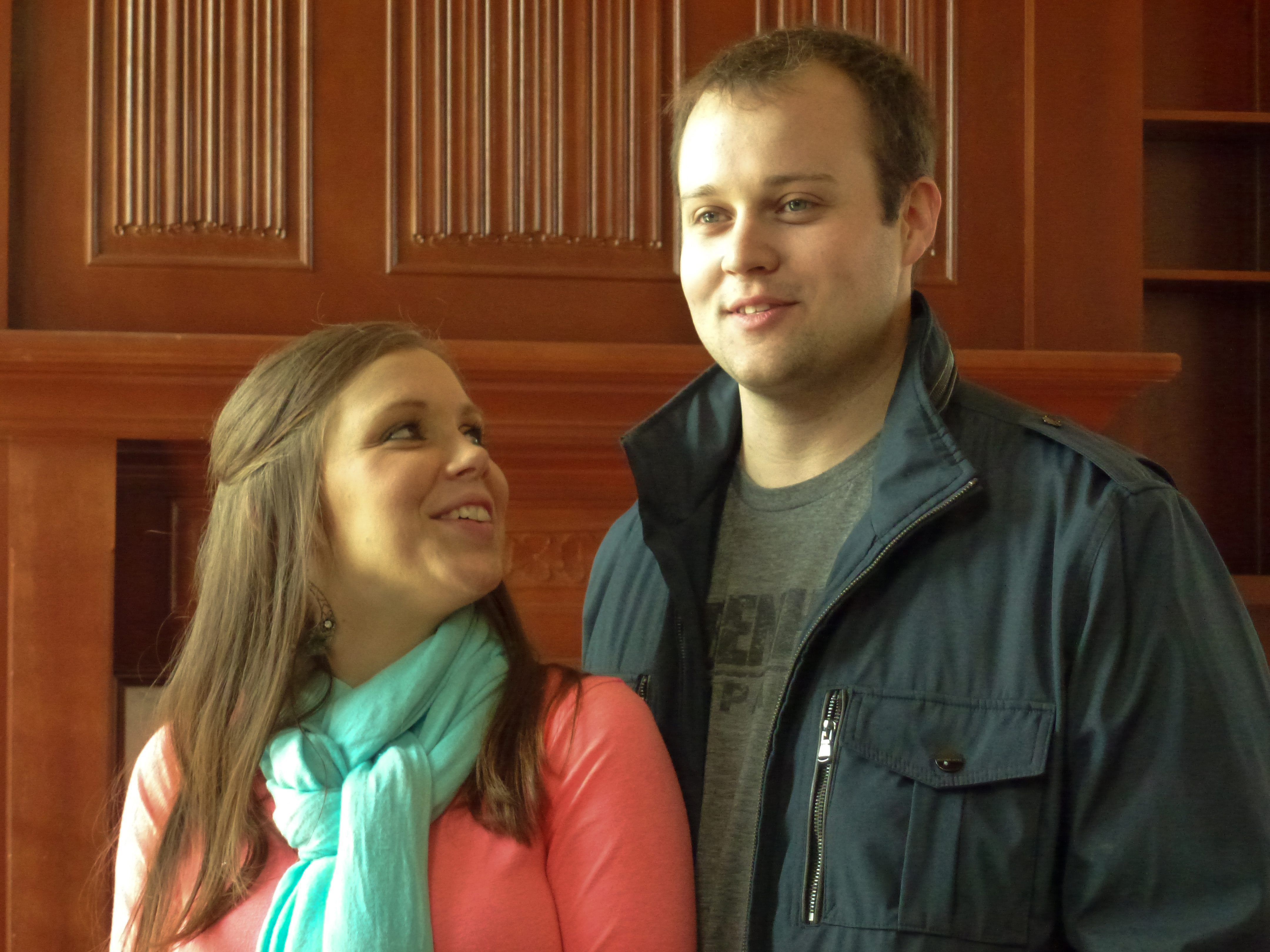 Josh Duggar Admits To Cheating On His Wife After Ashley Madison Hack(01)