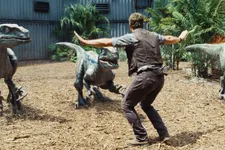 Jurassic World Sets Global Box Office Record In Weekend Opening