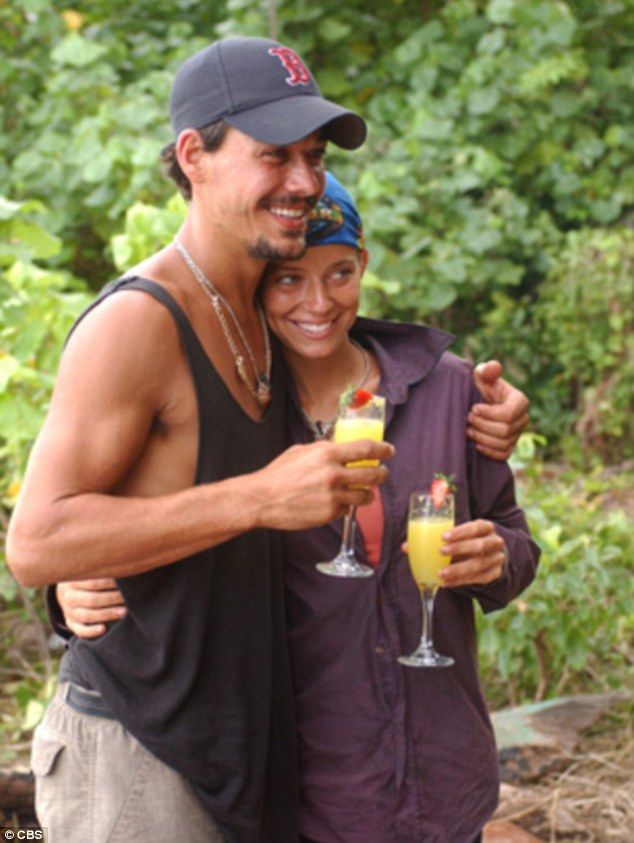 12 RealLife Survivor Couples Fame10