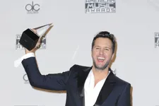 Luke Bryan And Carrie Underwood Win Big At American Music Awards
