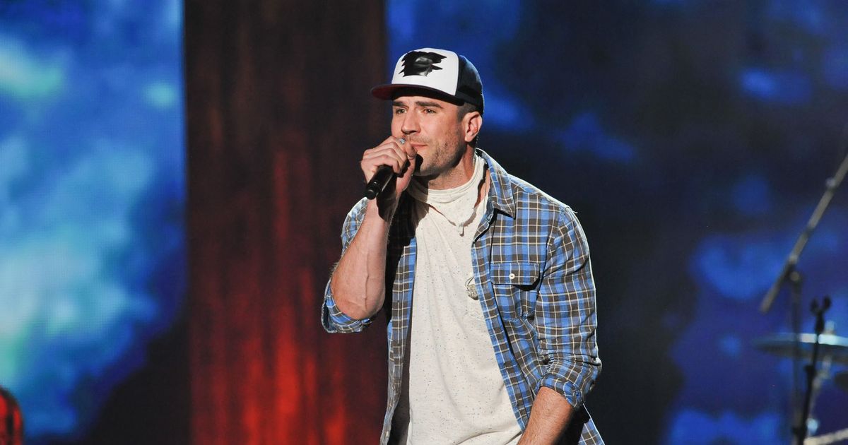 Singers Who Are Transforming Country Music - Fame10