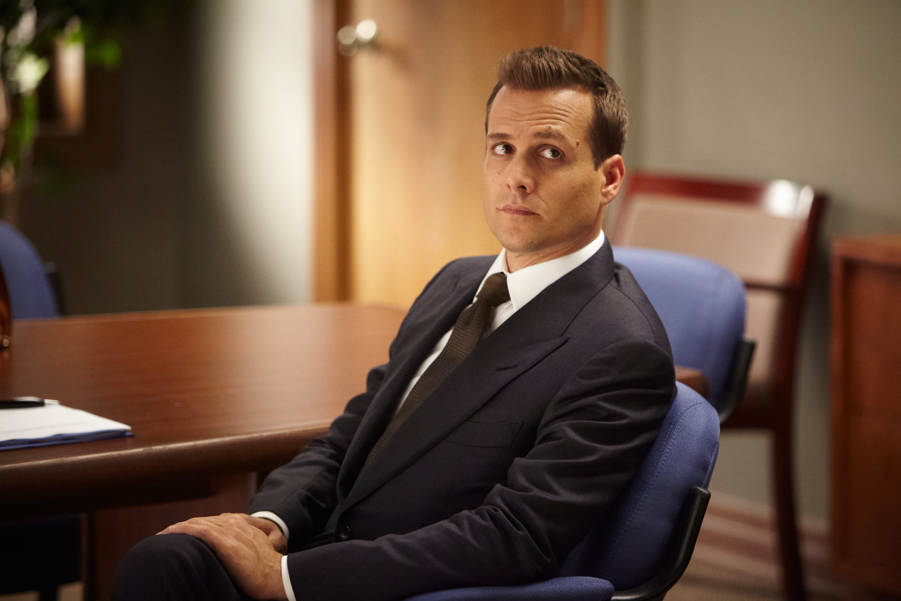 10 Things You Didn T Know About Suits Fame10