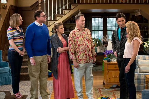 ‘Fuller House’ Cast Share Emotional Posts After Filming The Series’ Final Episode