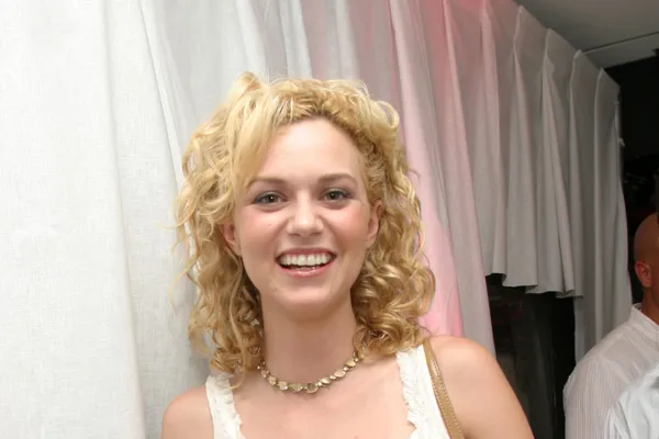 Things You Might Not Know About Hilarie Burton