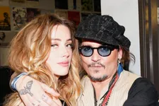 Amber Heard And Johnny Depp Release Strange Apology Video To Australia