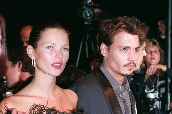10 Former Couples Who Owned The ‘90s