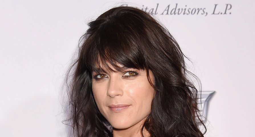 Selma Blair Taken From Plane To Hospital Following Mid-Flight Outburst ...