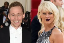 Taylor Swift And Tom Hiddleston Get Cozy On The Beach