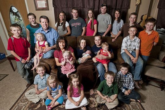 19 Kids and Counting: 7 Behind-The-Scenes Secrets