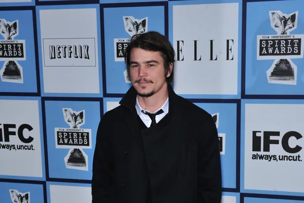 10 Things You Didn’t Know About Josh Hartnett