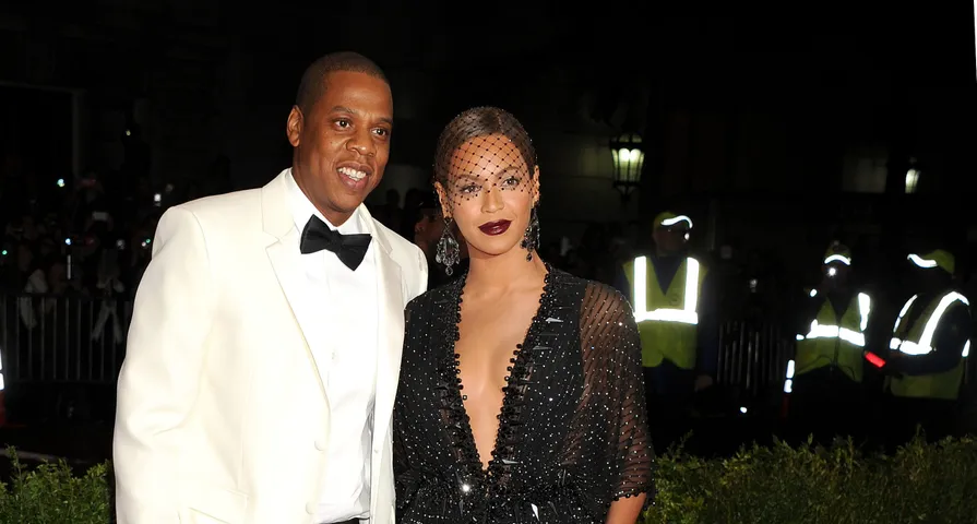 Things You Might Not Know About Beyonce And Jay Z's Relationship - Fame10