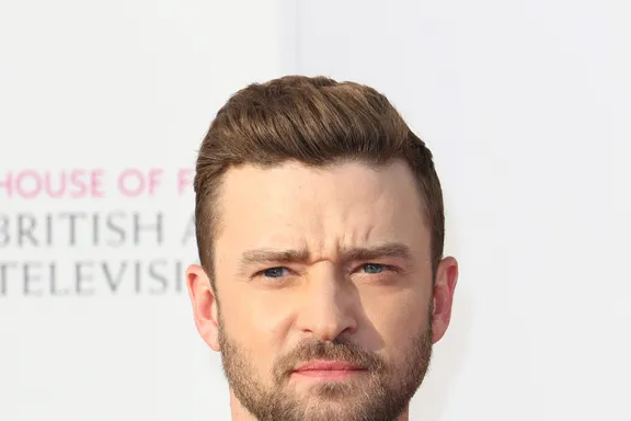 Justin Timberlake And Alisha Wainwright Are “Just Friends” Amid Hand Holding At Bar