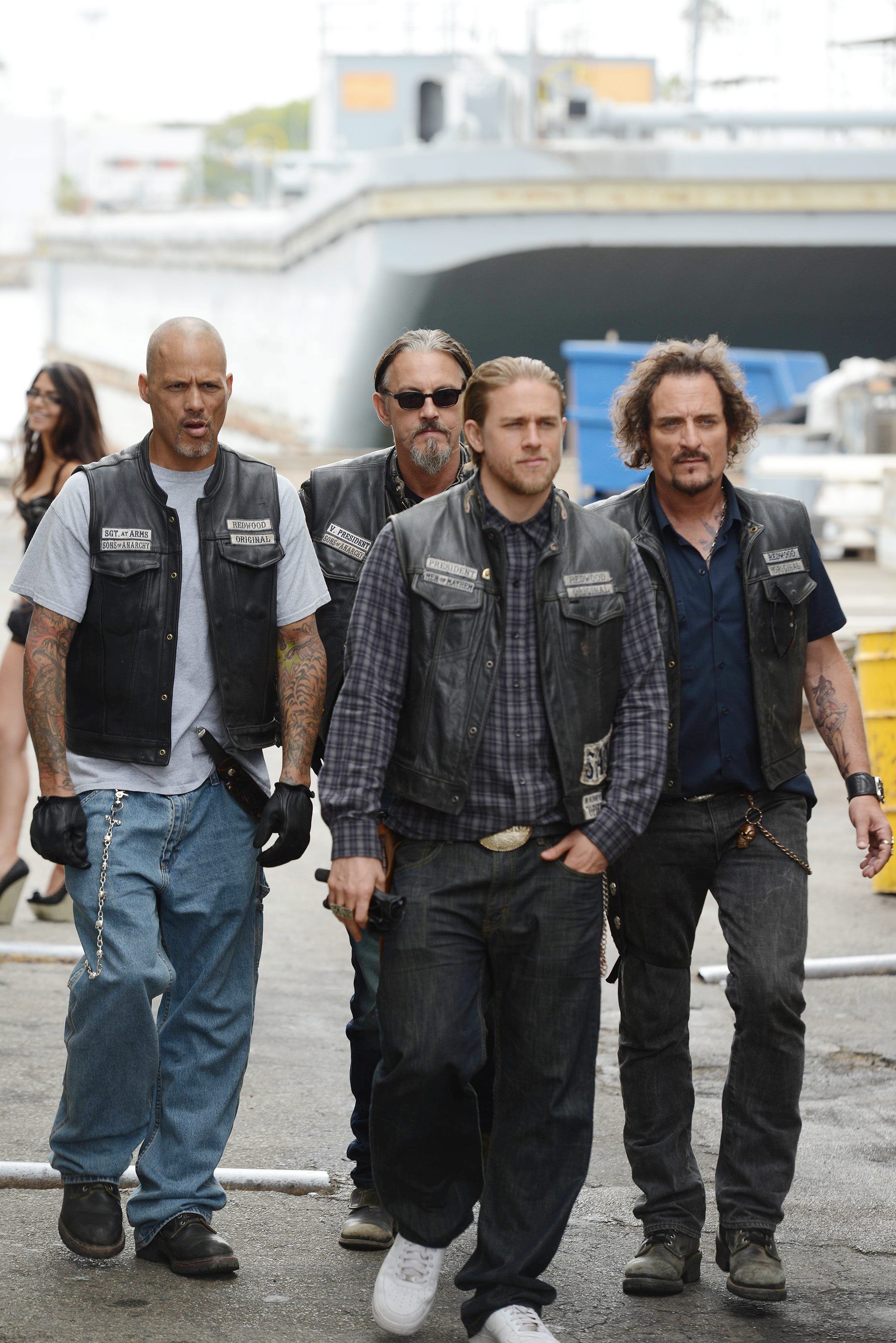 Sons Of Anarchy Behind The Scenes Secrets Page 5 of 10 Fame10