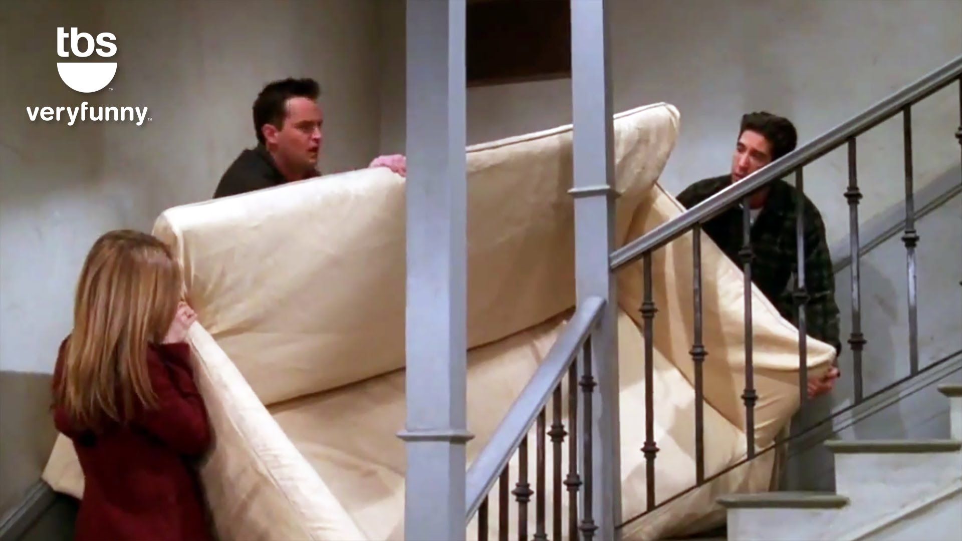 Hilarious 'Friends' Bloopers From Iconic 'Pivot!' Scene Watch Fame10