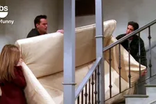 Hilarious ‘Friends’ Bloopers From Iconic ‘Pivot!’ Scene: Watch