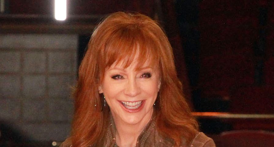 Reba McEntire Rumored To Star In New TV Series - Fame10