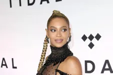 Beyonce Just Took Feathered Fashion To Another Level