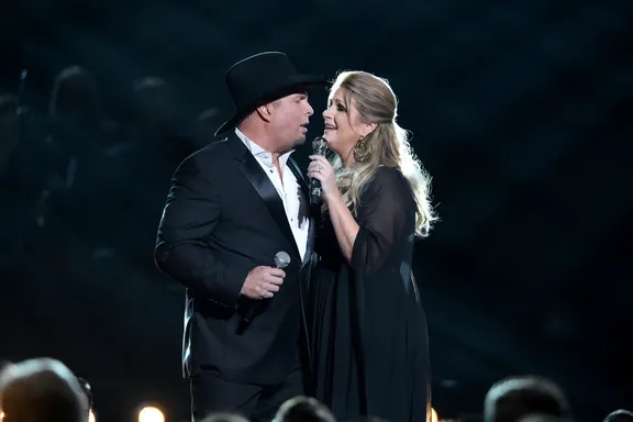 Things You Might Not Know About Garth Brooks And Trisha Yearwood's Relationship