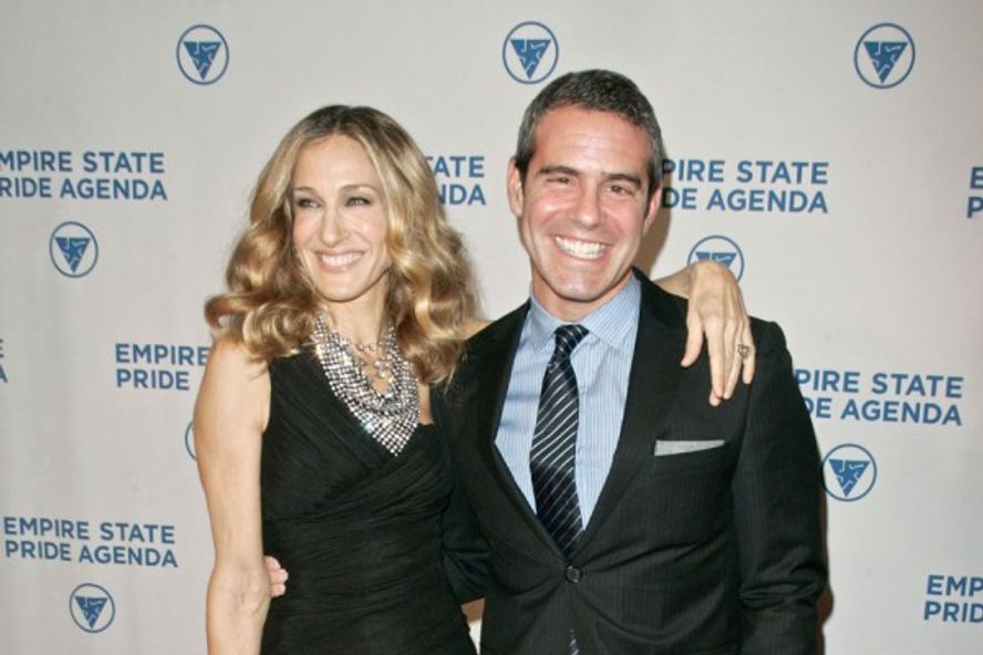 7 Things You Didn’t Know About Sarah Jessica Parker And Andy Cohen’s Friendship