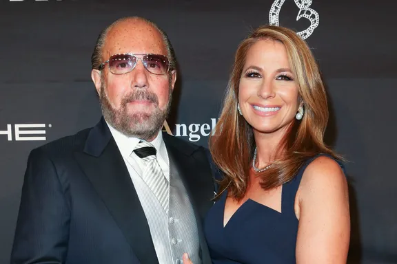 15 Real Housewives' Couples Who Escaped The Reality TV Curse