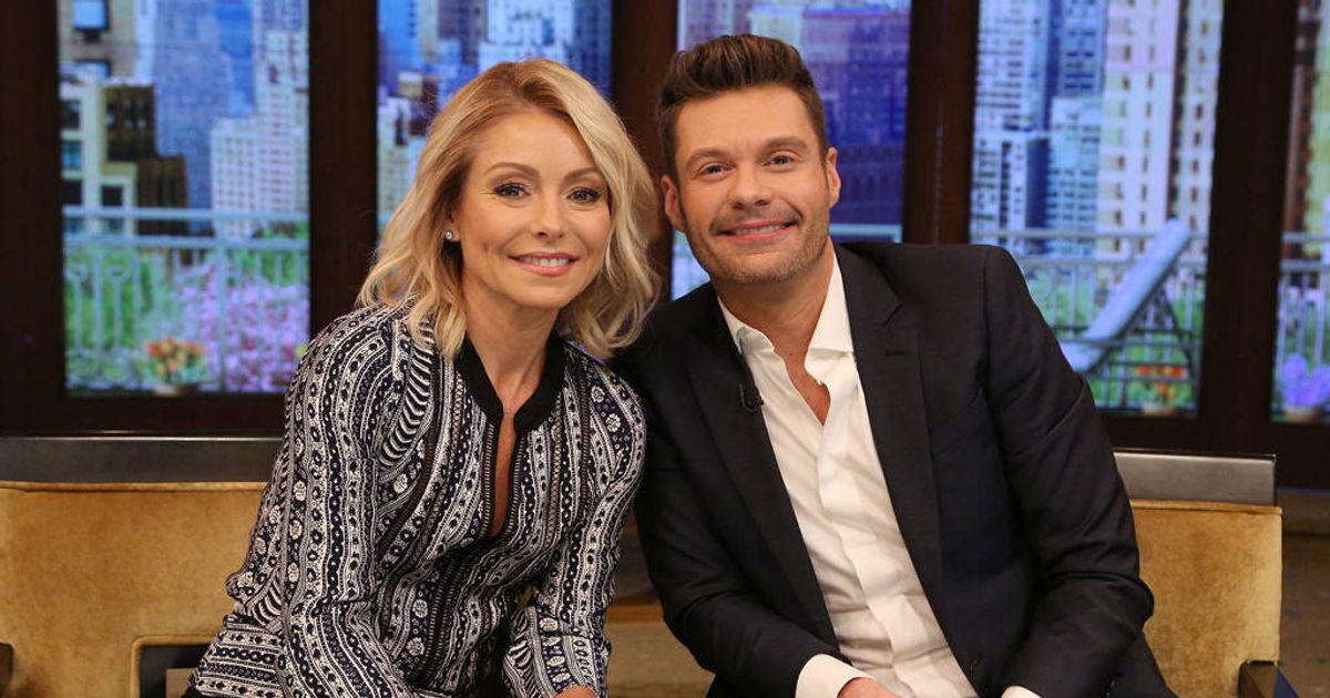Kelly Ripa Reveals She Stopped Drinking Since Ryan Seacrest Became Co(00)