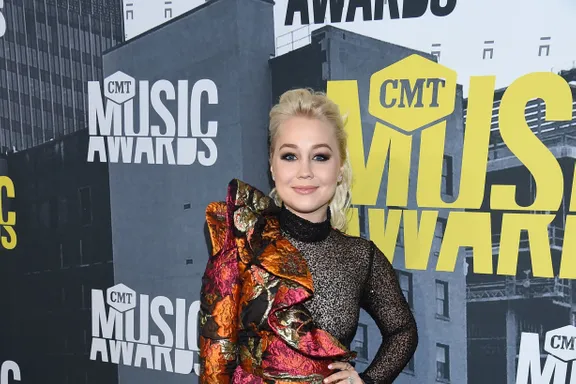 CMT Music Awards 2017: 8 Worst Dressed Stars
