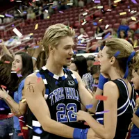 One Tree Hill: Memorable Lucas And Peyton Moments