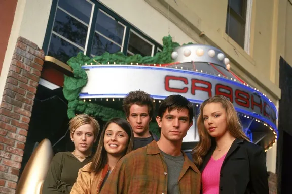 Things You Probably Didn't Know About 'Roswell'